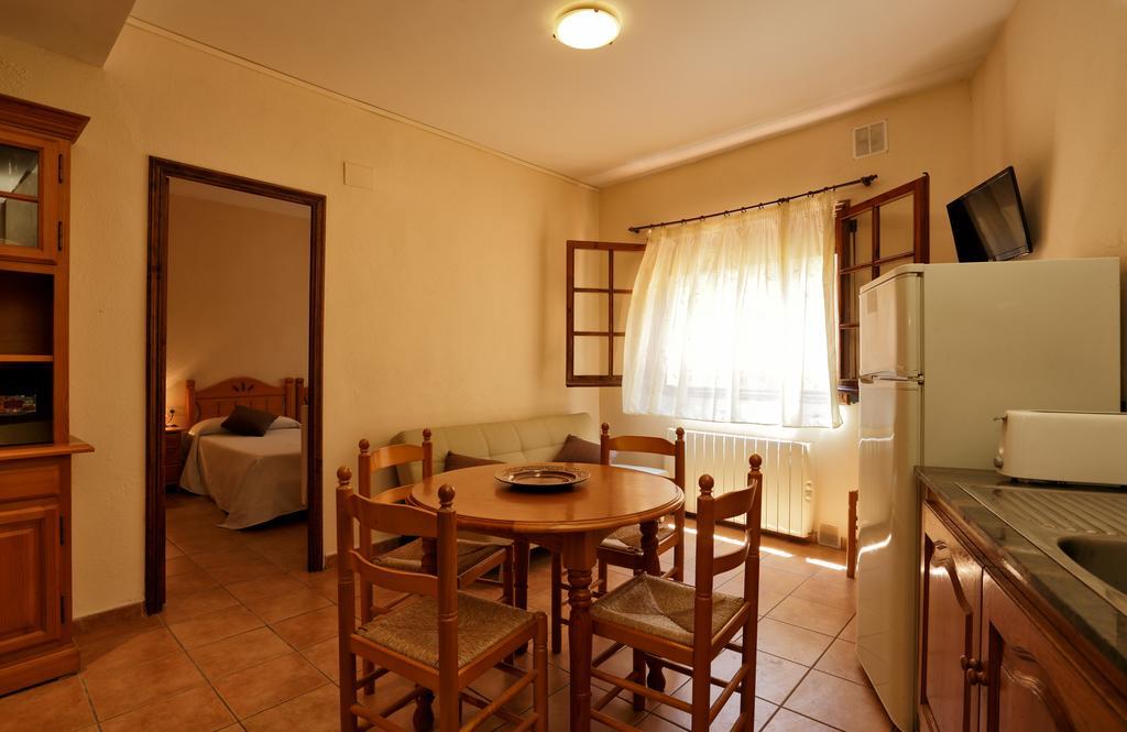 Apartaments Populetus Poboleda 外观 照片
