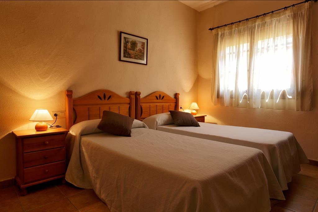 Apartaments Populetus Poboleda 外观 照片