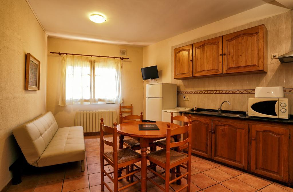 Apartaments Populetus Poboleda 外观 照片