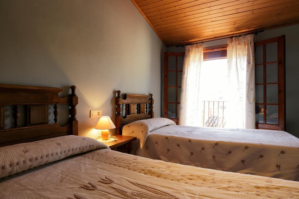 Apartaments Populetus Poboleda 外观 照片